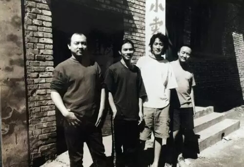 一起探讨中国十支短命的摇滚乐队